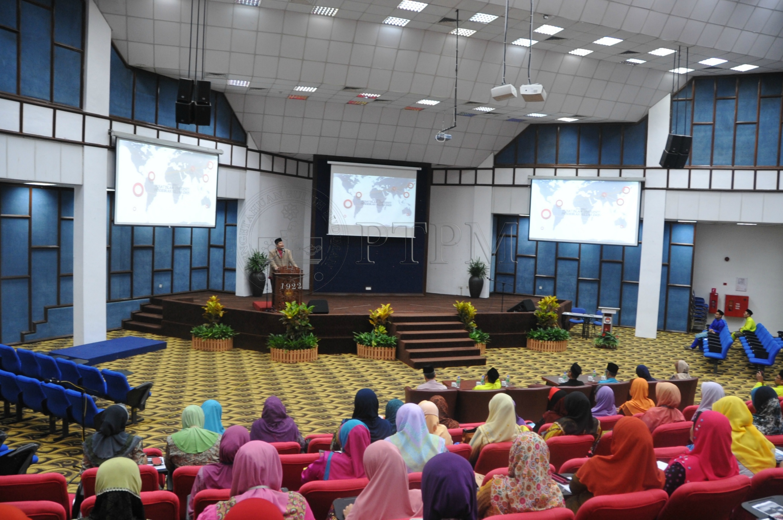 PRO 14 109 HIJRAHPRO 8567